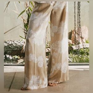 Commense Cream Wide Leg Pants